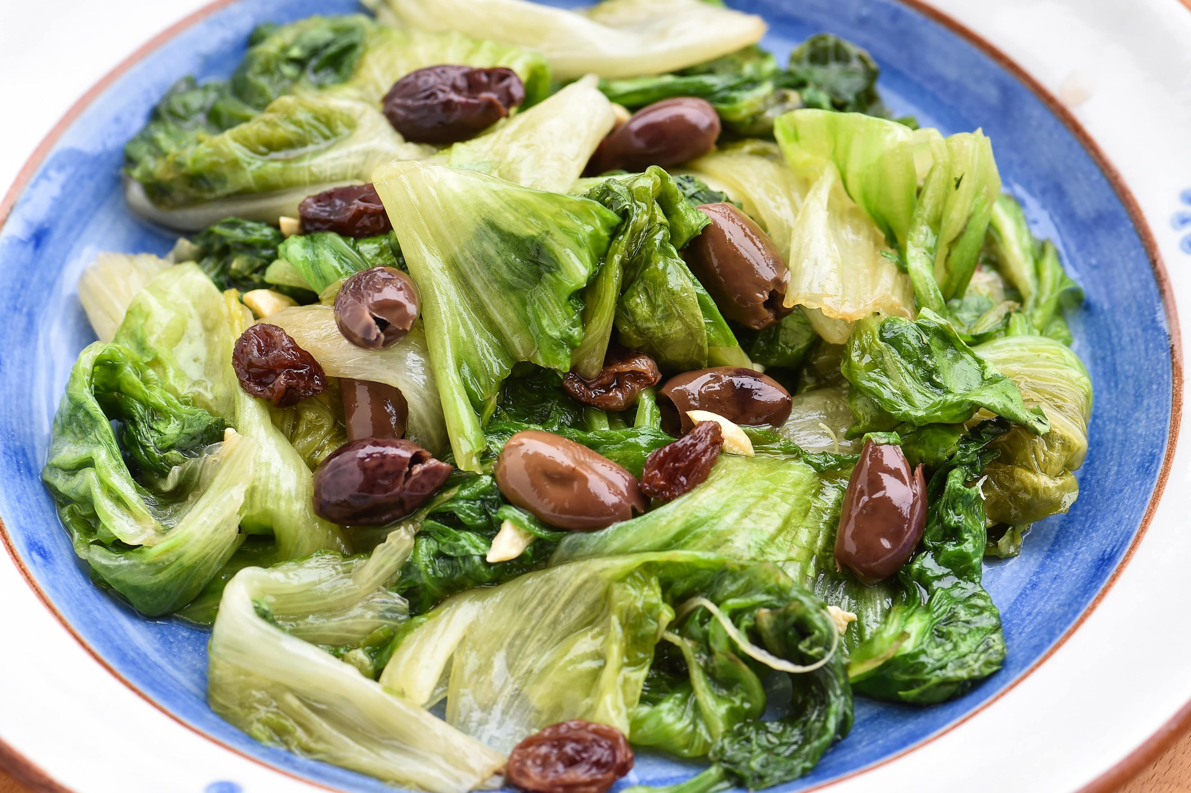 Escarole salad